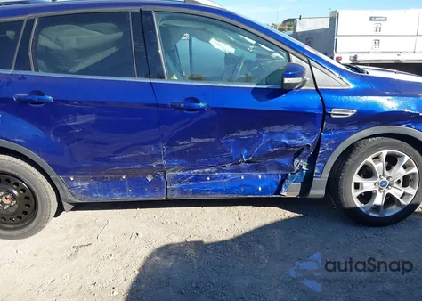 2016 Ford Escape Titanium из США, поврежденный, VIN 1FMCU0JXXGUC25098